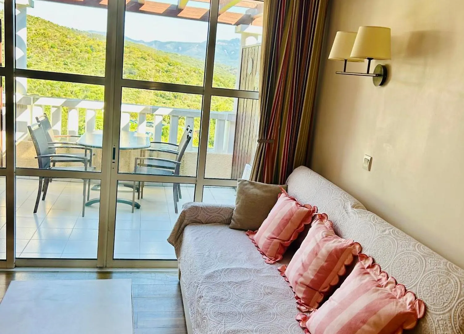 דירה Saint-Raphaël Cap Esterel - Duplex Avec 2 Terrasses Dont Une Tropezienne, Piscines Et Loisirs